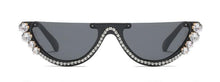 Load image into Gallery viewer, &quot;Baddie B&quot; Sunglasses
