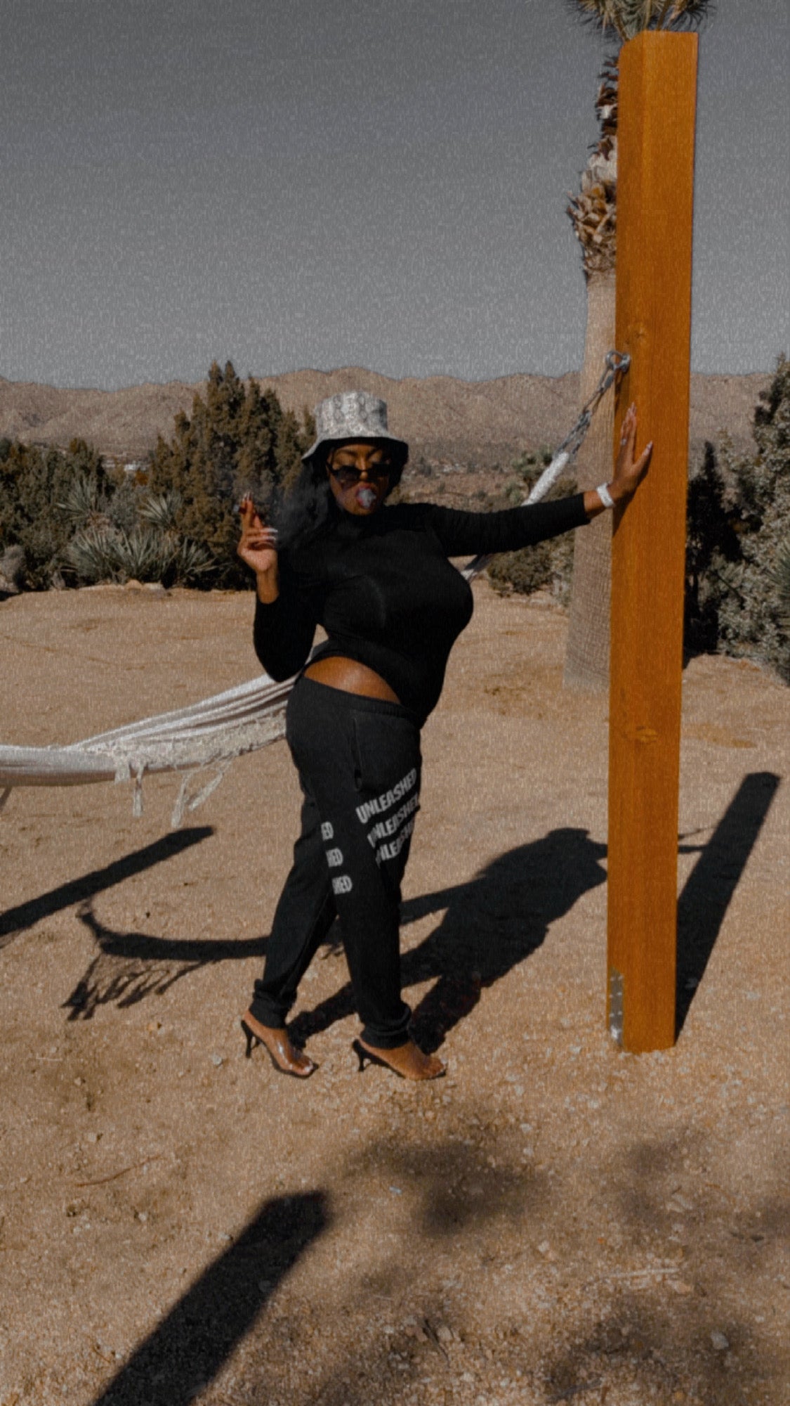 Boyfriend Sweats (Black)