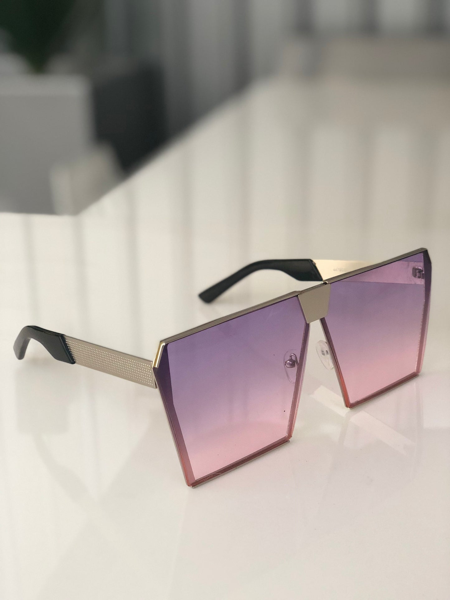 Chameleon Trendsetters Ombré Sunglasses