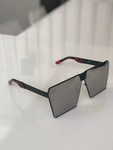 Chameleon Trendsetters Reflection Sunglasses